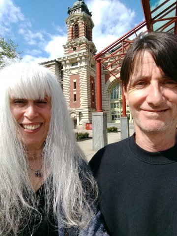 More information about "Jodi and Neil at Ellis Island.jpg"